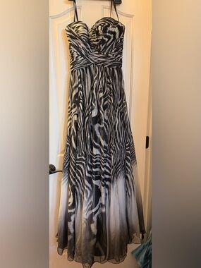 La Femme Black and White Strapless Print Evening Gown
